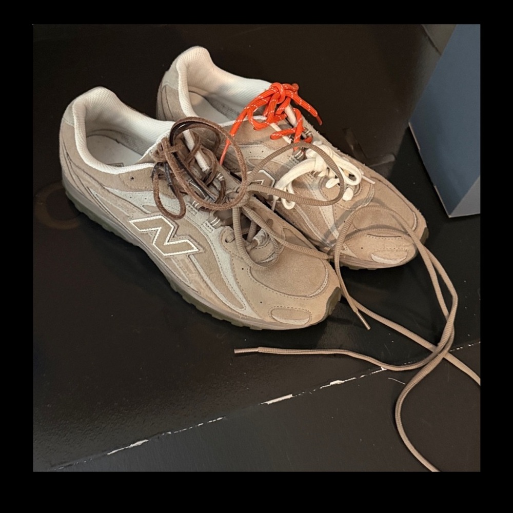 New Balance 204 L